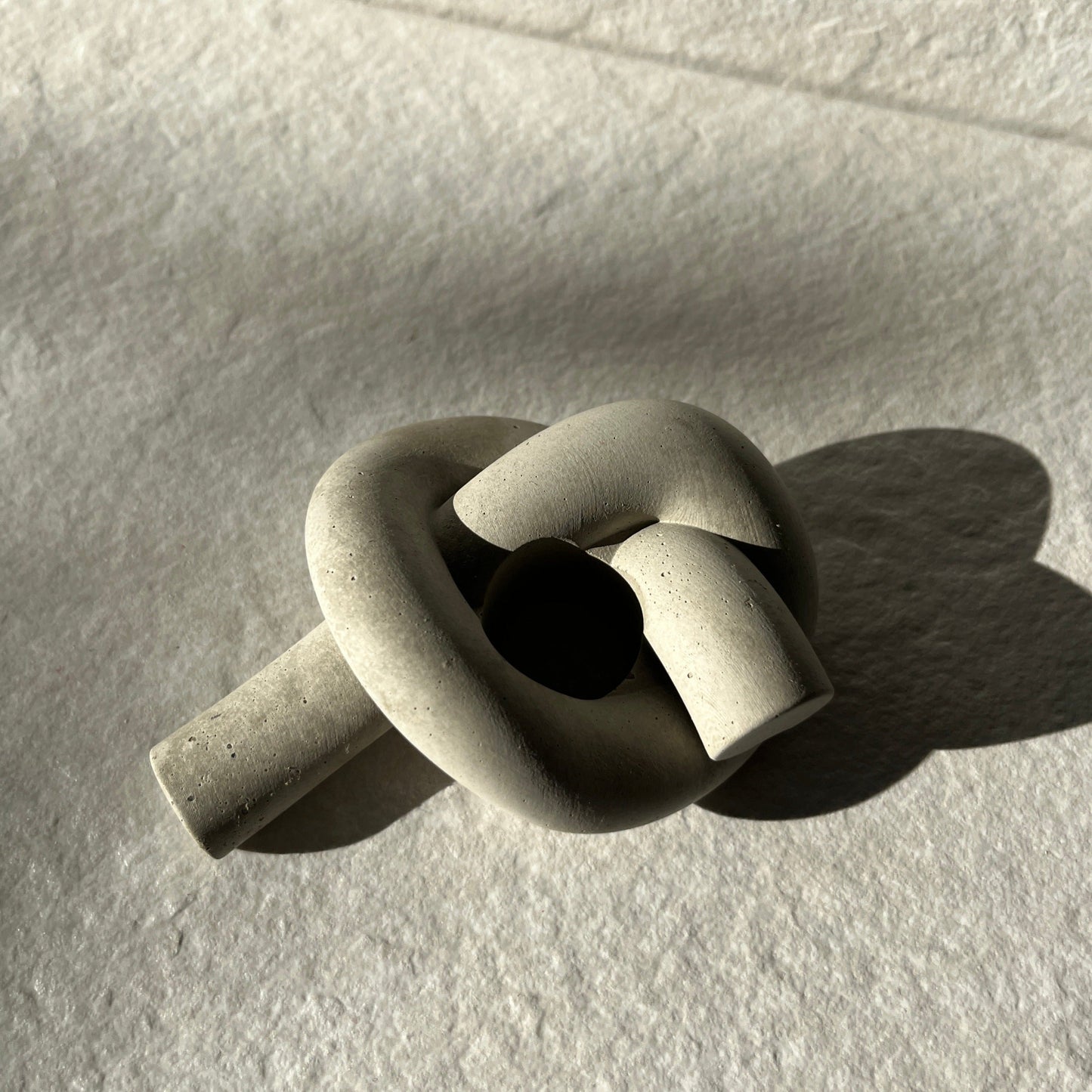 Knot Concrete Candle Holder