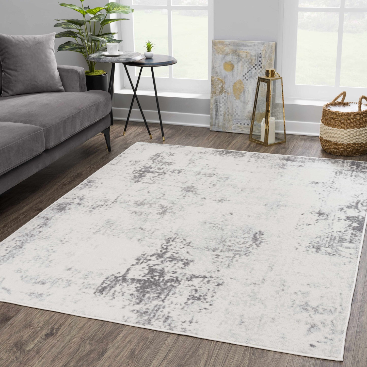 Tigrima Area Rug